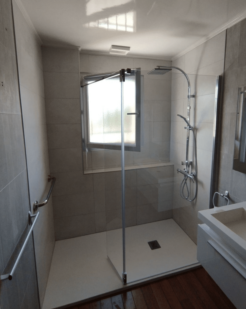 Douche sécurisée à l’italienne